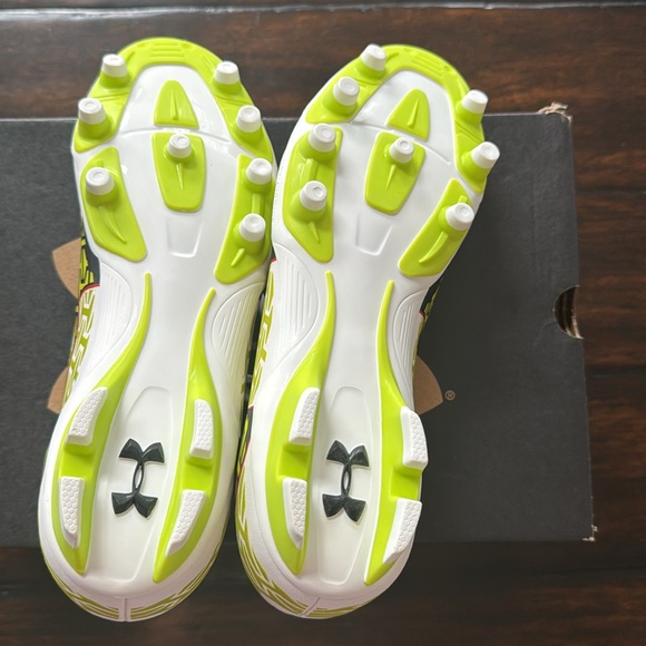 Under Armour CF Force 2.0 FG soccer cleats. Brand new in box. - Picture 5 of 6